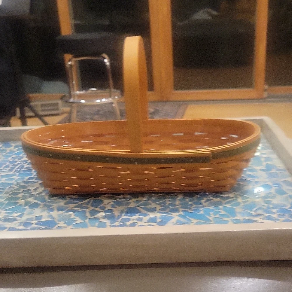 Longaberger Vintage 2001 Peon Basket Part Of The May Series #12